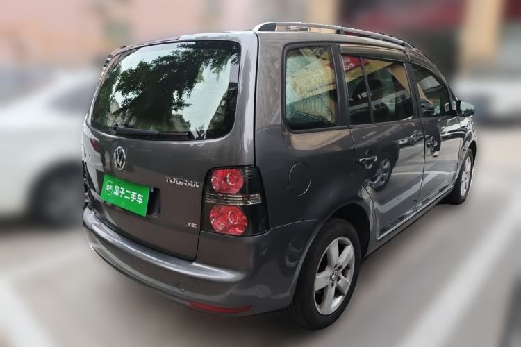 Used Volkswagen Touran 2011 1.4T Manual Zhiya Edition 5 Seats Rear Right 45 Deg