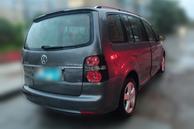 Used Volkswagen Touran 2011 1.4T Manual Zhiya Edition 5 Seats Rear Right 45 Deg