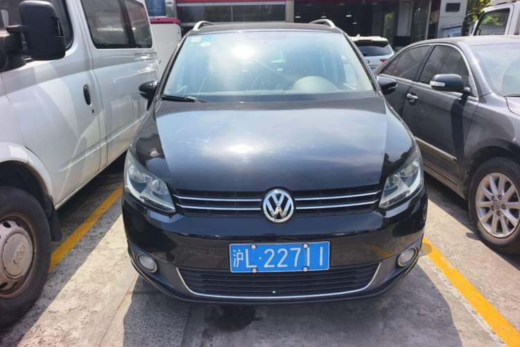 Used Volkswagen Touran 2011 1.4T DSG ZhiZhen Edition 5 Seats Front