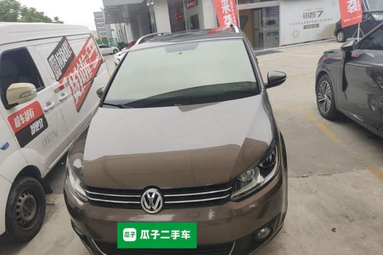 Used Volkswagen Touran 2011 1.4T DSG Zhiya Edition 5 Seats Front