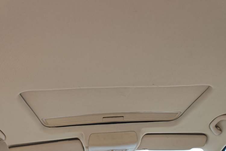 Used Volkswagen Touran 2011 1.4T DSG Zhiya Edition 5 Seats Headliner