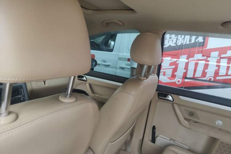 Used Volkswagen Touran 2011 1.4T DSG Zhiya Edition 5 Seats Headliner