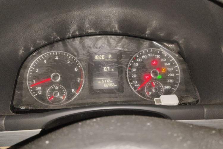 Used Volkswagen Touran 2011 1.4T DSG Zhiya Edition 5 Seats Instrument Cluster