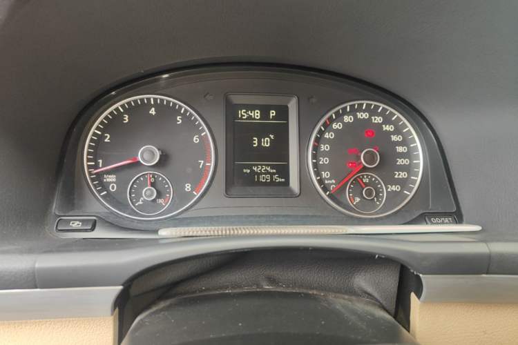 Used Volkswagen Touran 2011 1.4T DSG Zhiya Edition 5 Seats Instrument Cluster