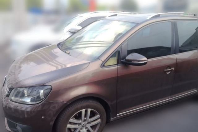 Używany Volkswagen Touran 2011 1.4T DSG ZhiZhen Edition 7-Seater