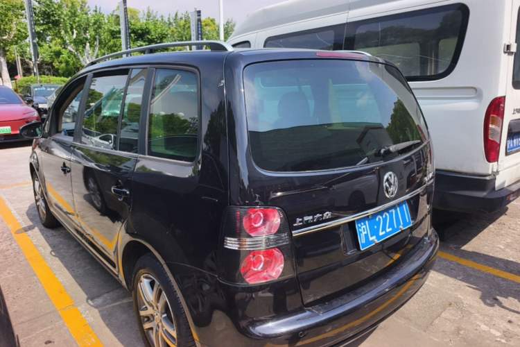 Used Volkswagen Touran 2011 1.4T DSG ZhiZhen Edition 5 Seats Rear Left 45 Deg
