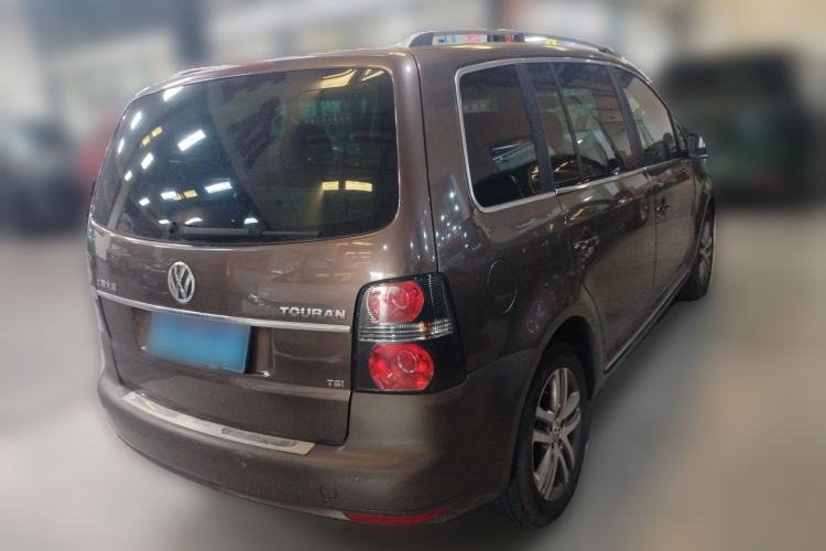 Used Volkswagen Touran 2011 1.4T DSG ZhiZhen Edition 7-Seater Rear Right 45 Deg