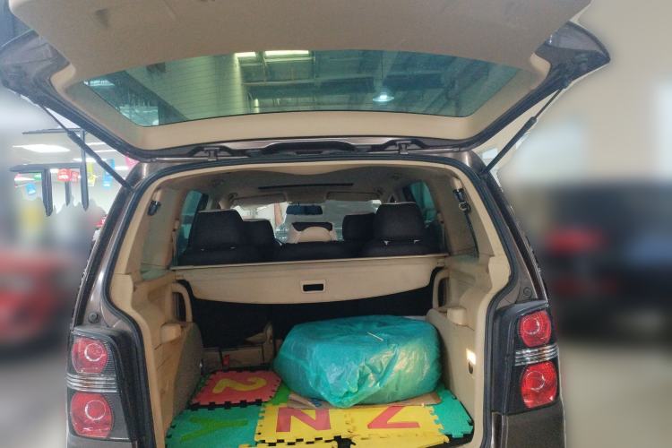 Used Volkswagen Touran 2011 1.4T DSG ZhiZhen Edition 7-Seater Trunk