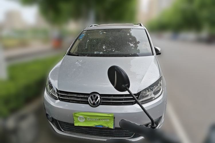 Used Volkswagen Touran 2011 1.4T DSG ZhiZhen Edition 5 Seats Front