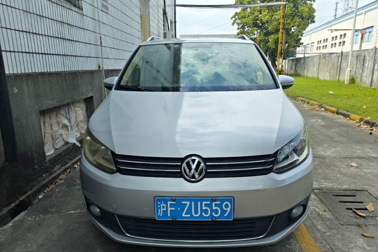 Used Volkswagen Touran 2011 1.4T DSG Zhiya Edition 5 Seats Front