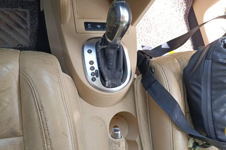 Used Volkswagen Touran 2011 1.4T DSG ZhiZhen Edition 5 Seats Gear Lever