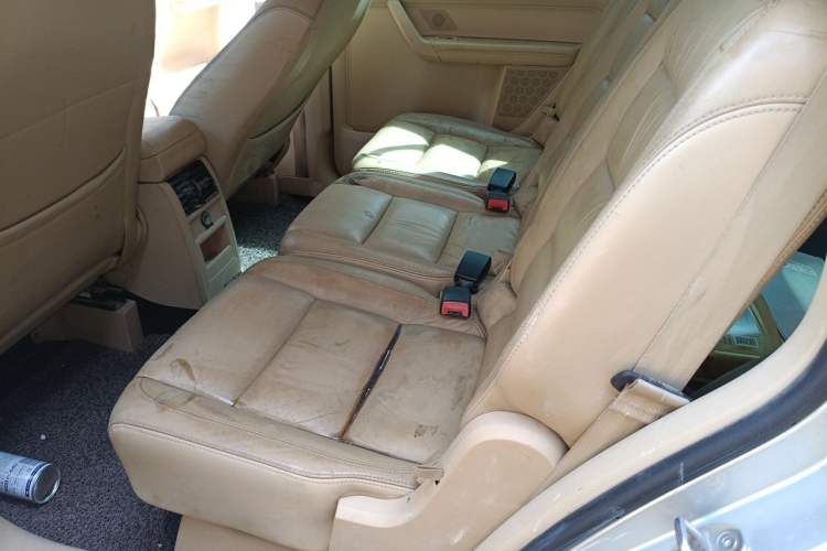 Used Volkswagen Touran 2011 1.4T DSG ZhiZhen Edition 5 Seats Left Rear Seat
