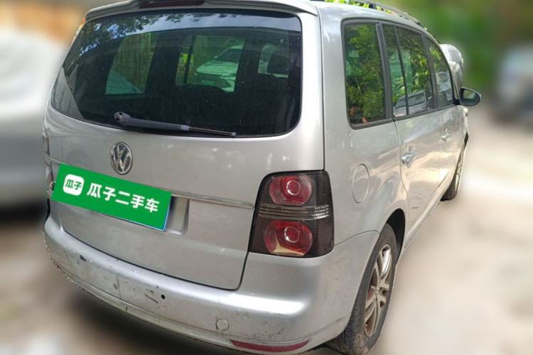 Used Volkswagen Touran 2011 1.4T DSG ZhiZhen Edition 5 Seats Rear Right 45 Deg