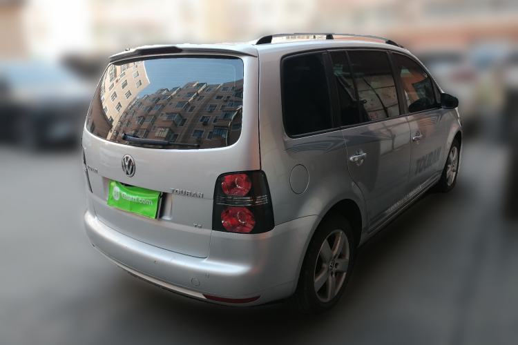 Used Volkswagen Touran 2011 1.4T DSG Zhiya Edition 5 Seats Rear Right 45 Deg