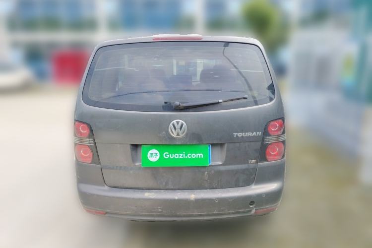 Used Volkswagen Touran 2011 1.4T Manual ZhiShang Edition 5-seater Rear