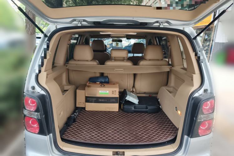 Used Volkswagen Touran 2011 1.4T DSG Zhiya Edition 5 Seats Trunk