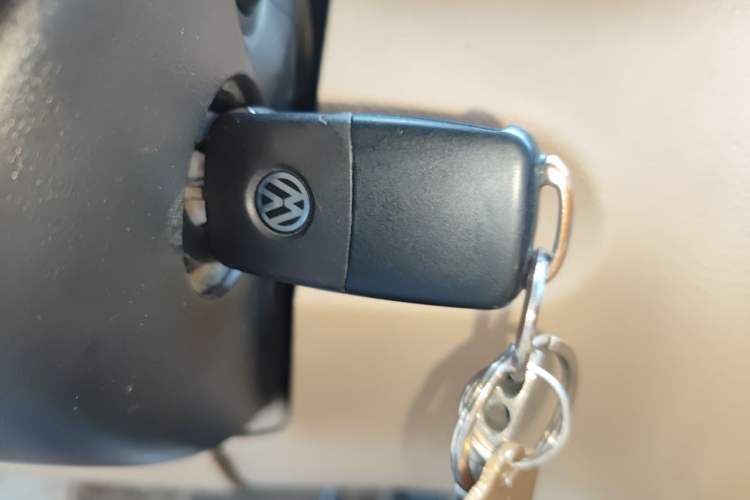 Used Volkswagen Touran 2011 1.4T DSG Zhiya Edition 5 Seats Vehicle Key