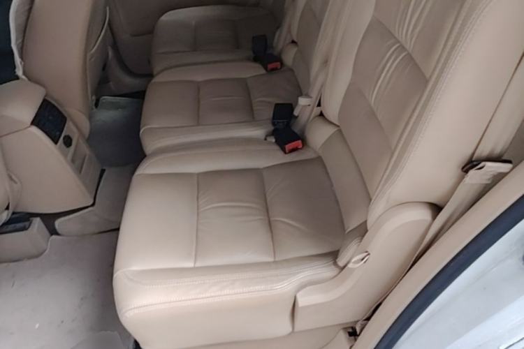 Used Volkswagen Touran 2011 1.4T DSG Zhiya Edition 5 Seats Left Rear Seat