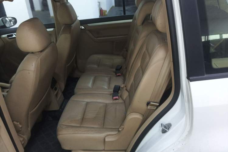Used Volkswagen Touran 2011 1.4T DSG Zhiya Edition 5 Seats Left Rear Seat