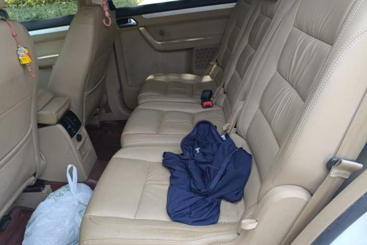 Used Volkswagen Touran 2011 1.4T DSG Zhiya Edition 5 Seats Left Rear Seat