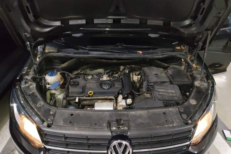 Used Volkswagen Touran 2013 1.4T DSG Comfort Edition 5-Seater Engine Bay