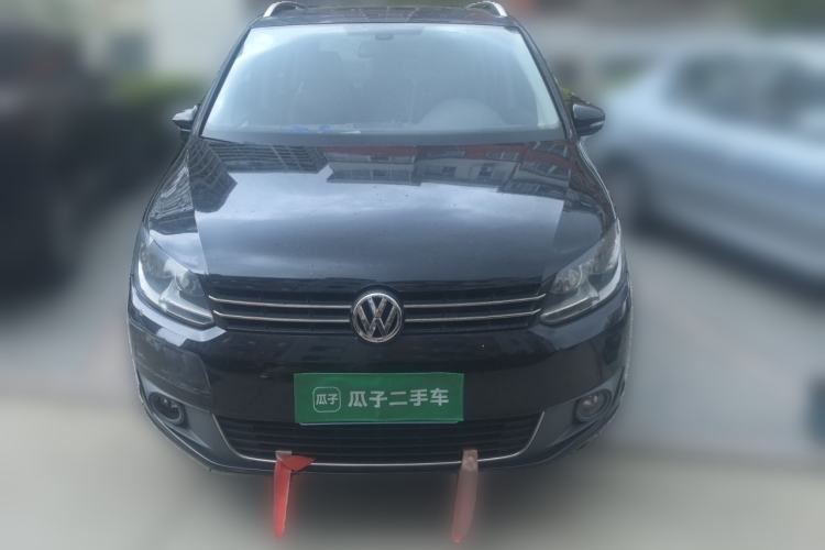 Used Volkswagen Touran 2013 1.4T DSG Comfort Edition 5-Seater Front