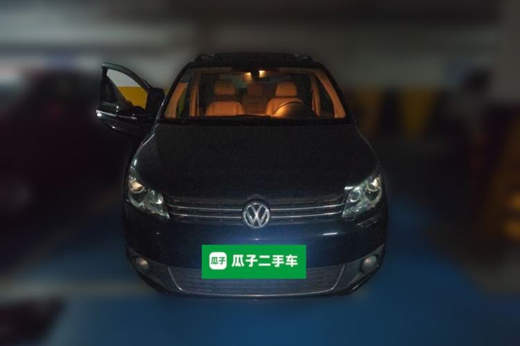 Used Volkswagen Touran 2013 1.4T Manual Comfort Edition 5-Seater Front