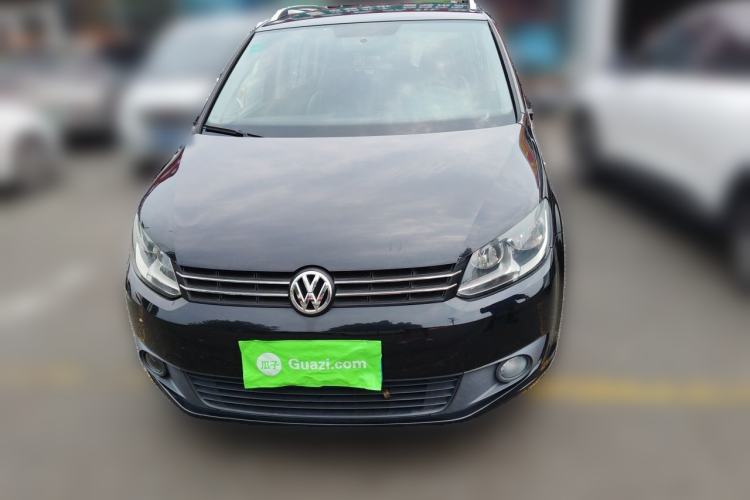 Used Volkswagen Touran 2013 1.4T Manual Fashion Edition 5 Seats Front