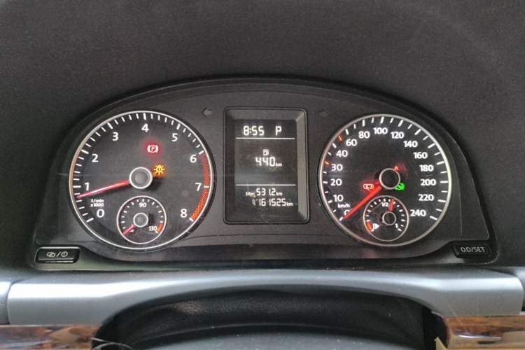 Used Volkswagen Touran 2013 1.4T DSG Comfort Edition 5-Seater Instrument Cluster