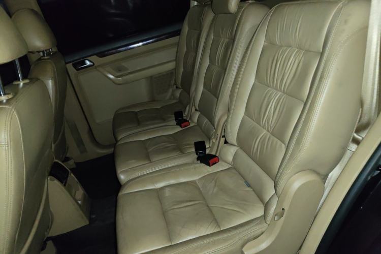 Used Volkswagen Touran 2013 1.4T DSG Comfort Edition 5-Seater Left Rear Seat