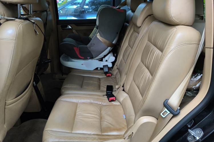 Used Volkswagen Touran 2013 1.4T DSG Comfort Edition 5-Seater Left Rear Seat