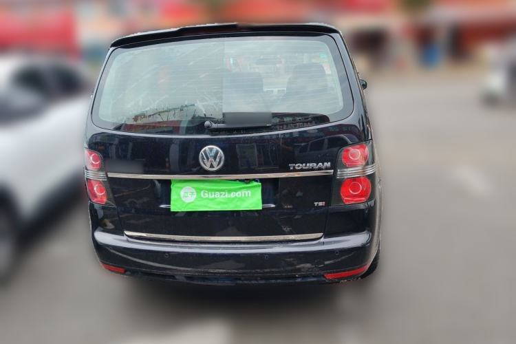 Used Volkswagen Touran 2013 1.4T Manual Fashion Edition 5 Seats Rear