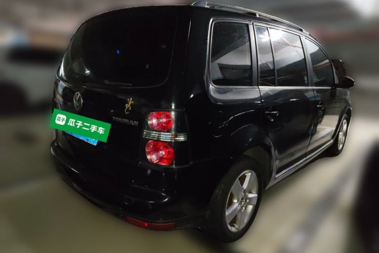 Used Volkswagen Touran 2013 1.4T DSG Comfort Edition 5-Seater Rear Right 45 Deg