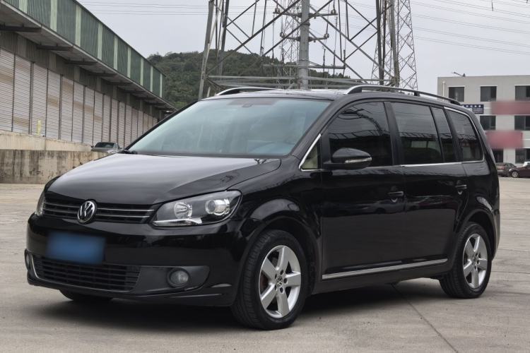 Ojetý Volkswagen Touran 2013 1.4T Manual Comfort Edition 5-Seater Guazi used car, China used car export, Used car for sale, Used  cars, Cheapest cars for sale