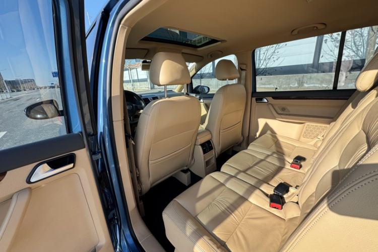 Used Volkswagen Touran 2013 1.4T DSG Comfort Edition 5-Seater Interior 3