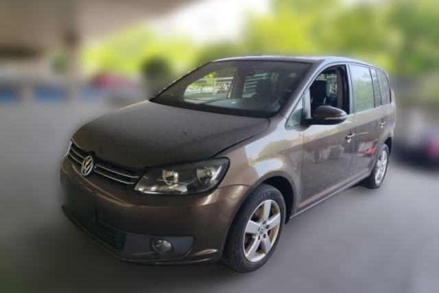 Ojetý Volkswagen Touran 2013 1.4T Manual Fashion Edition 5 Seats