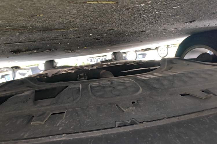 Used Volkswagen Touran 2013 1.4T DSG Comfort Edition 5-Seater Chassis Front