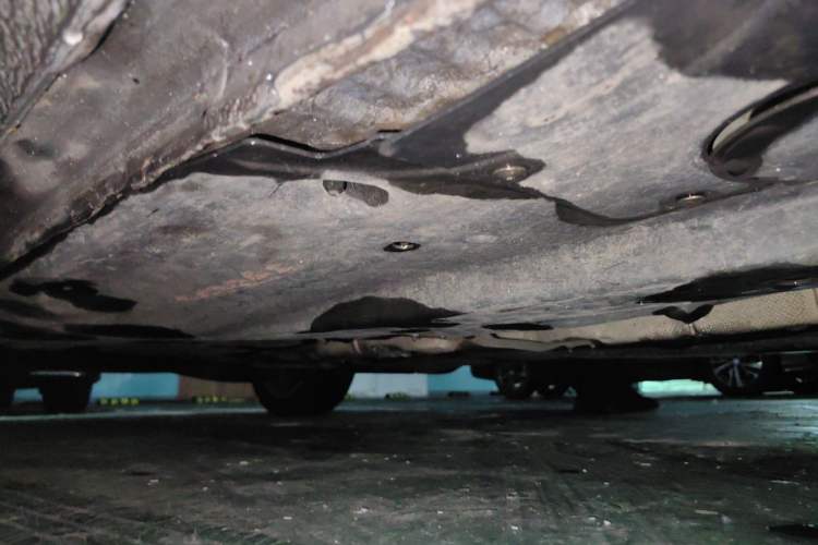 Used Volkswagen Touran 2013 1.4T DSG Comfort Edition 5-Seater Chassis Front Right