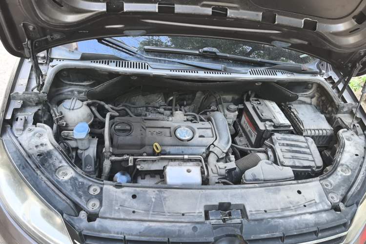 Used Volkswagen Touran 2013 1.4T Manual Comfort Edition 5-Seater Engine Bay