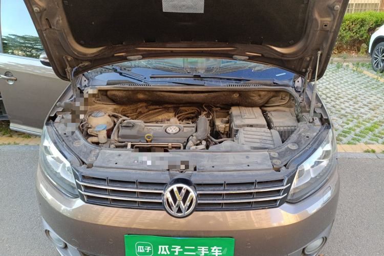 Used Volkswagen Touran 2013 1.4T DSG Brilliant Edition 7-Seater Engine Bay
