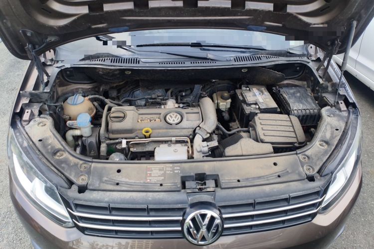 Used Volkswagen Touran 2013 1.4T Manual Fashion Edition 5 Seats Engine Bay