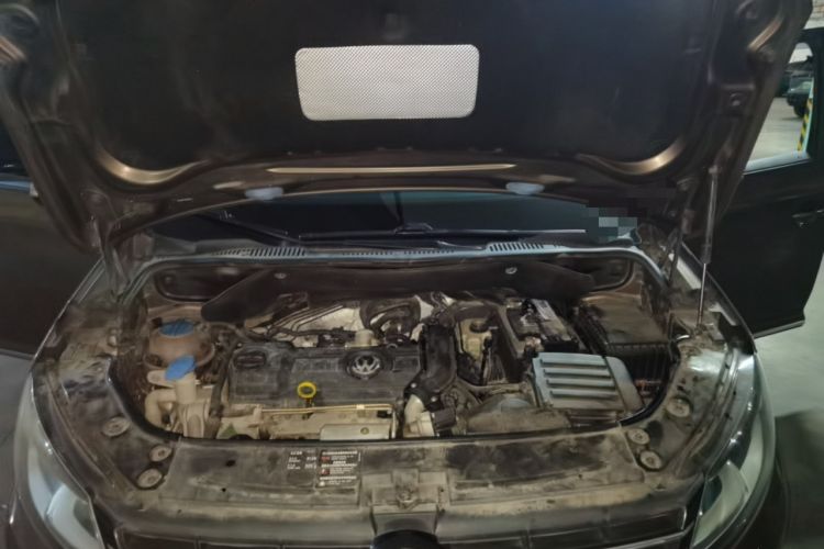 Used Volkswagen Touran 2013 1.4T DSG Comfort Edition 5-Seater Engine Bay
