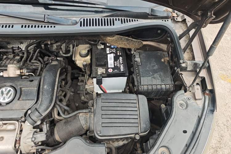 Used Volkswagen Touran 2013 1.4T DSG Comfort Edition 5-Seater Engine Bay Left