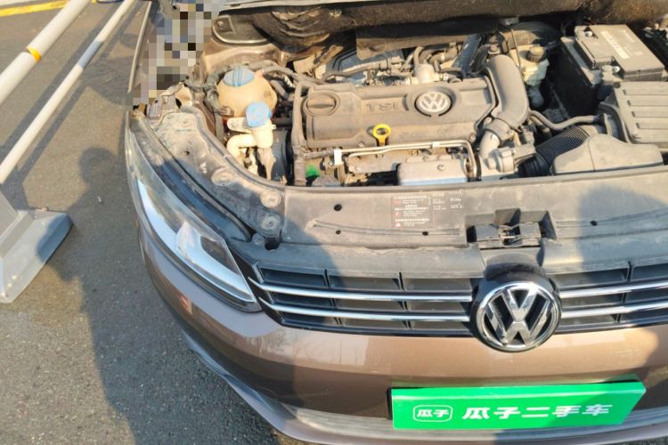 Used Volkswagen Touran 2013 1.4T Manual Fashion Edition 5 Seats Engine Bay Right