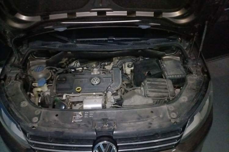 Used Volkswagen Touran 2013 1.4T DSG Comfort Edition 5-Seater Engine Bay