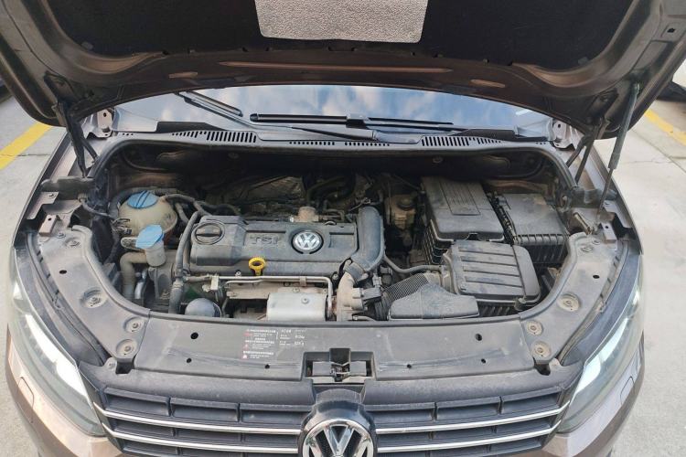 Used Volkswagen Touran 2013 1.4T DSG Crystal Edition 5-Seater Engine Bay