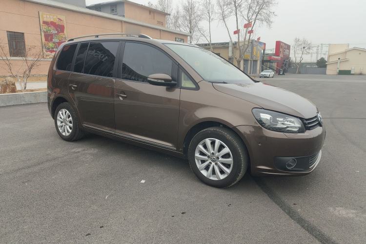 Used Volkswagen Touran 2013 1.4T DSG Brilliant Edition 7-Seater Exterior 2