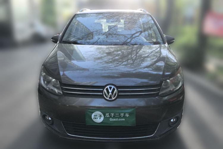 Used Volkswagen Touran 2013 1.4T Manual Comfort Edition 5-Seater Front