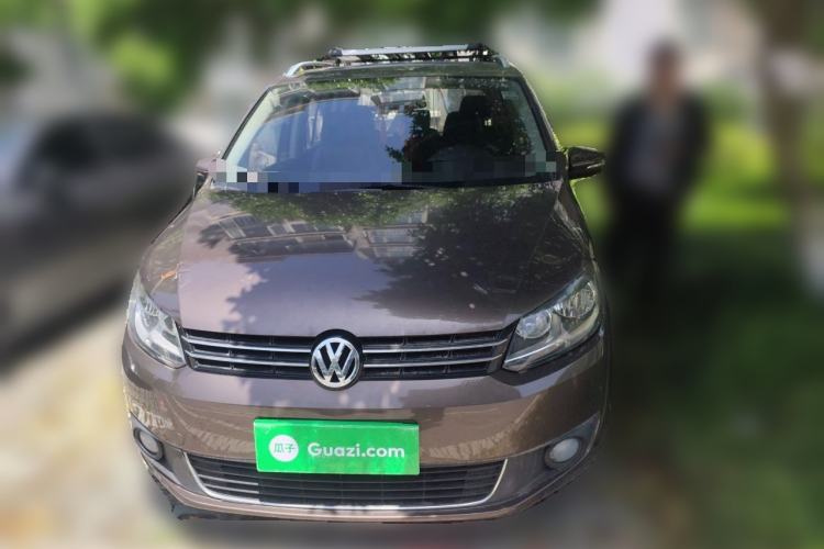 Used Volkswagen Touran 2013 1.4T Manual Comfort Edition 5-Seater Front