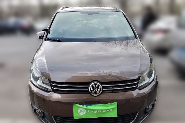 Used Volkswagen Touran 2013 1.4T DSG Comfort Edition 5-Seater Front